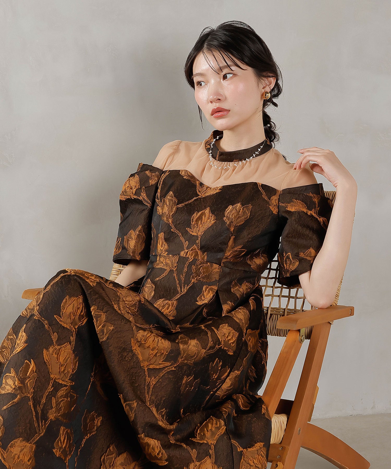 ジャガード花柄チュールオフショル風タックAラインドレス