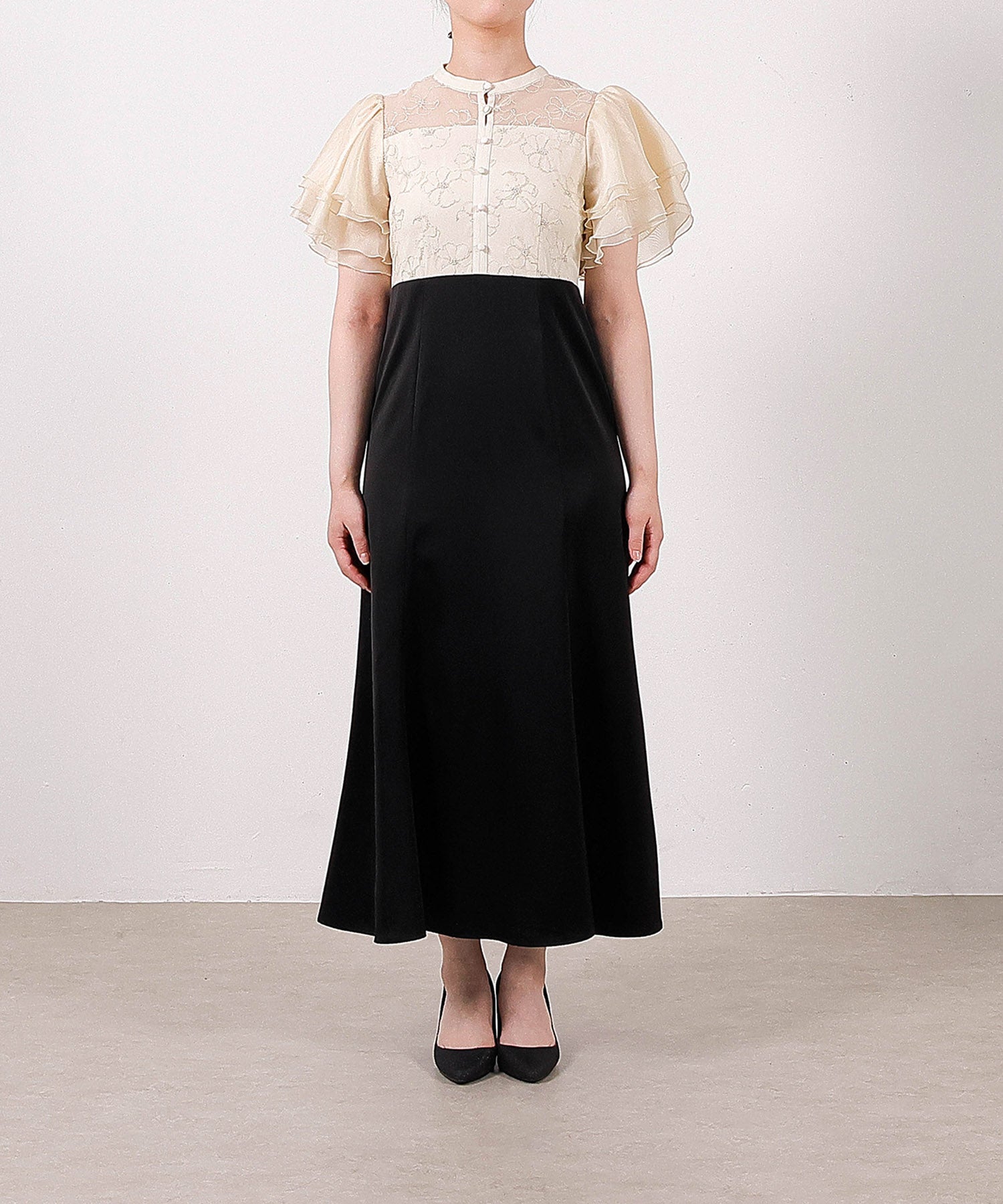 身長162cm / 着用 S<br>
普段着 M / 骨格ストレート