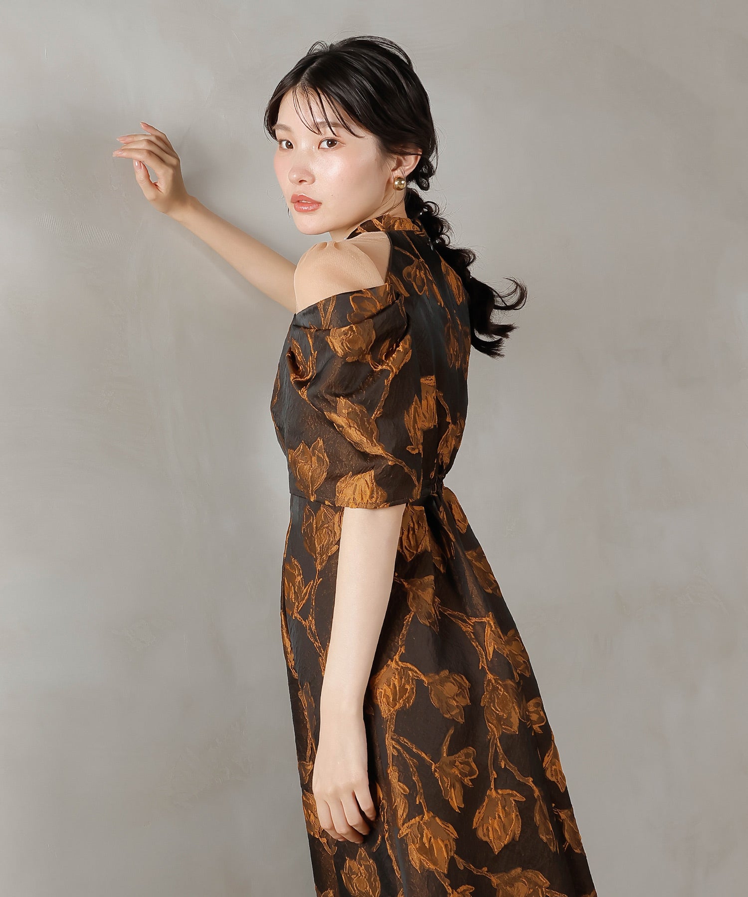 ジャガード 花柄 チュール オフショル風 Aライン ワンピース ドレス