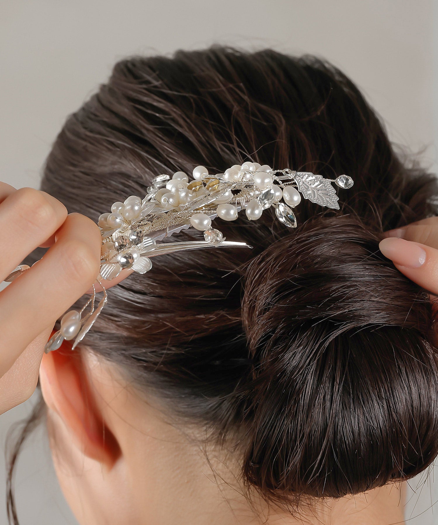 パール ビジュー フラワー リーフ ヘアクリップ