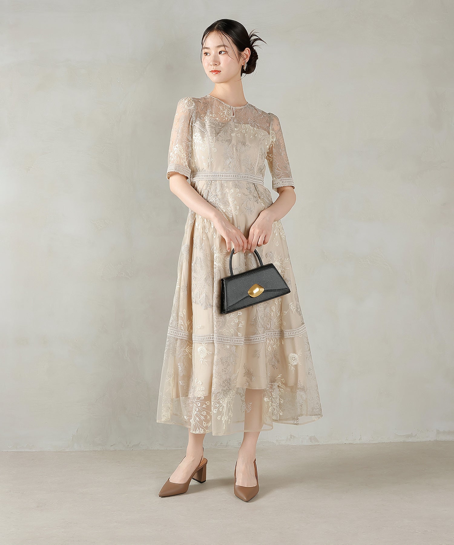 170cm / 着用 M / グレージュ