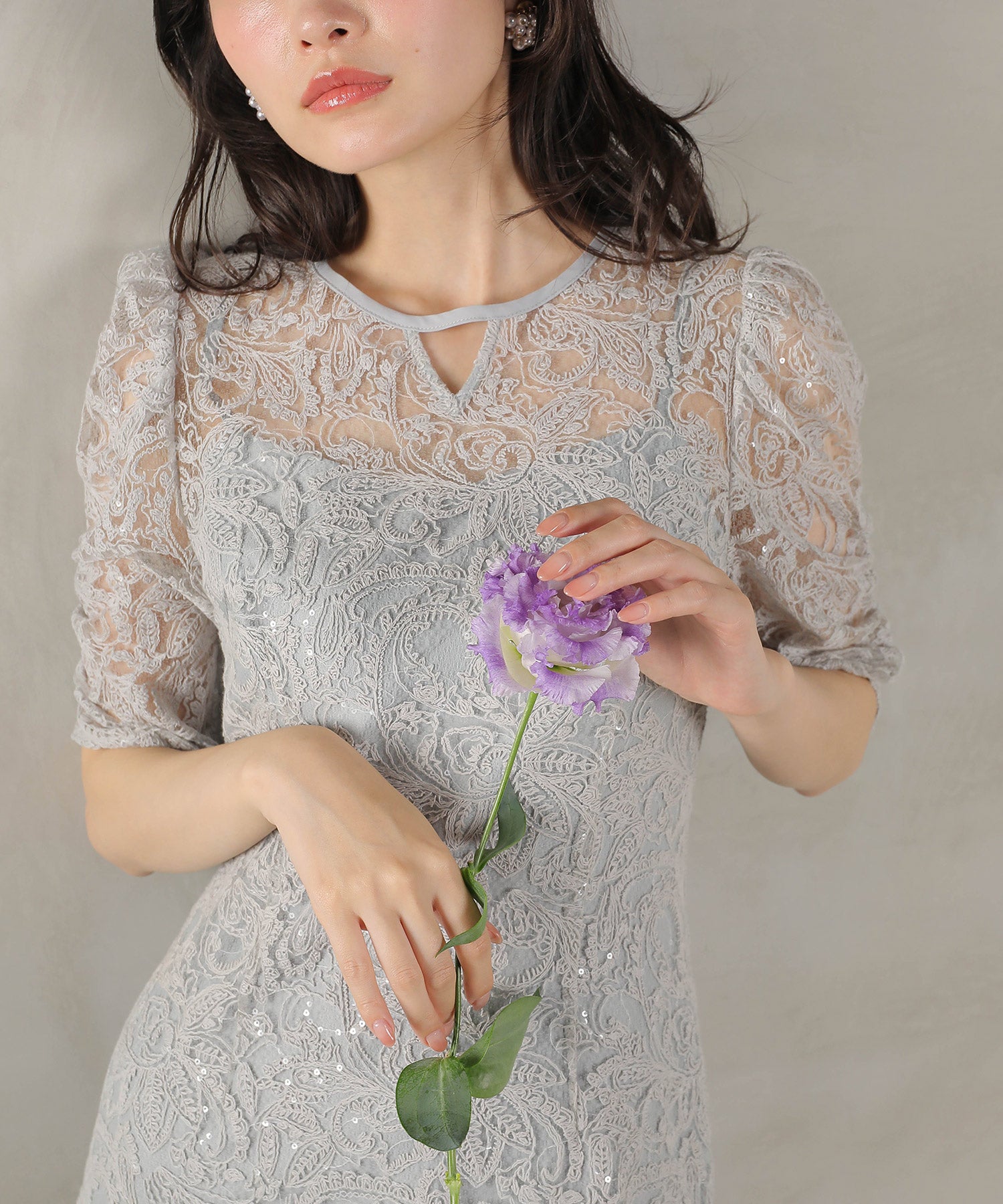 【着用1回のみ】Kana ドレス　美品 シアー フラワー刺繍 ワンピース パーティー ドレス