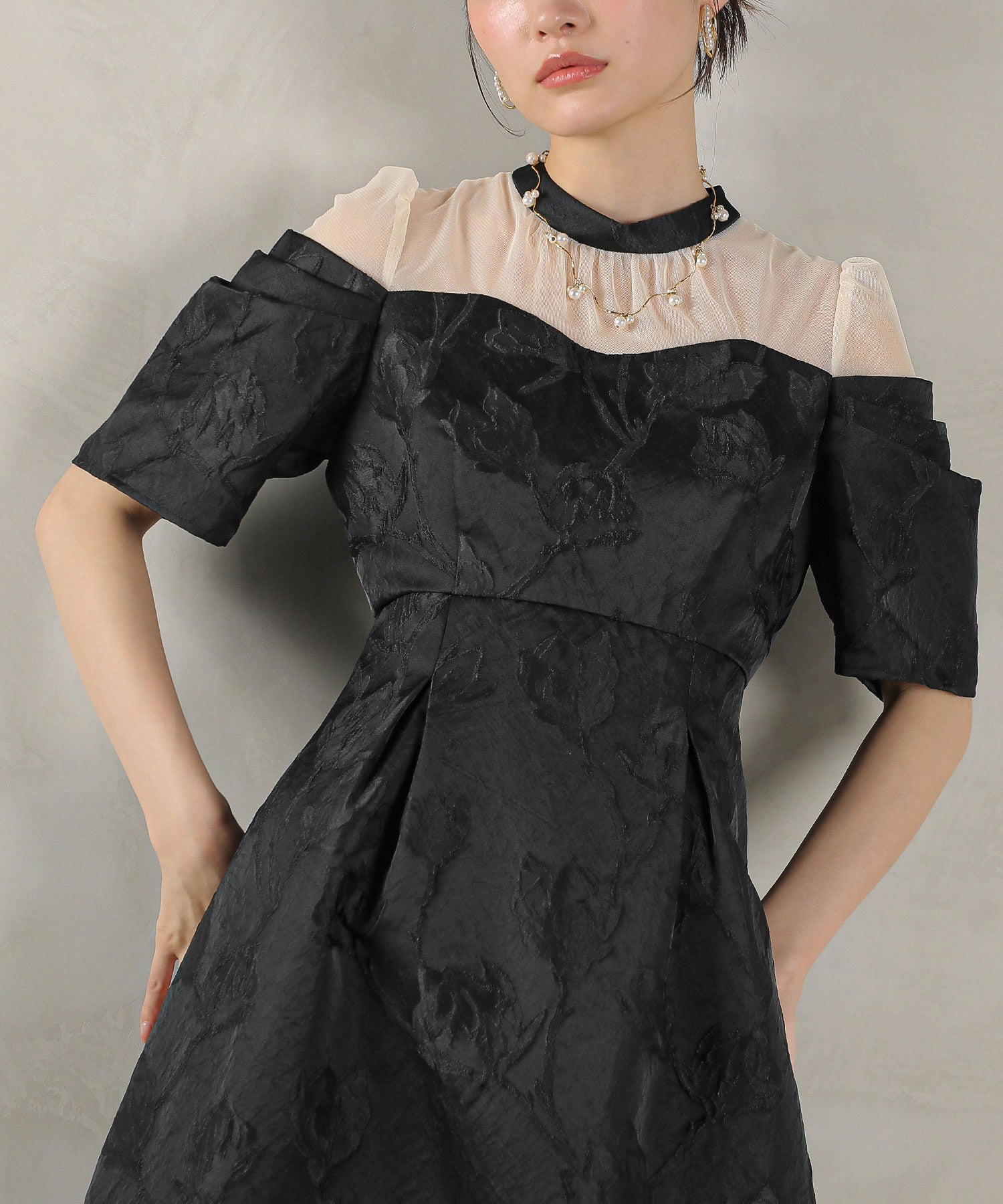 ジャガード 花柄 チュール オフショル風 Aライン ワンピース ドレス