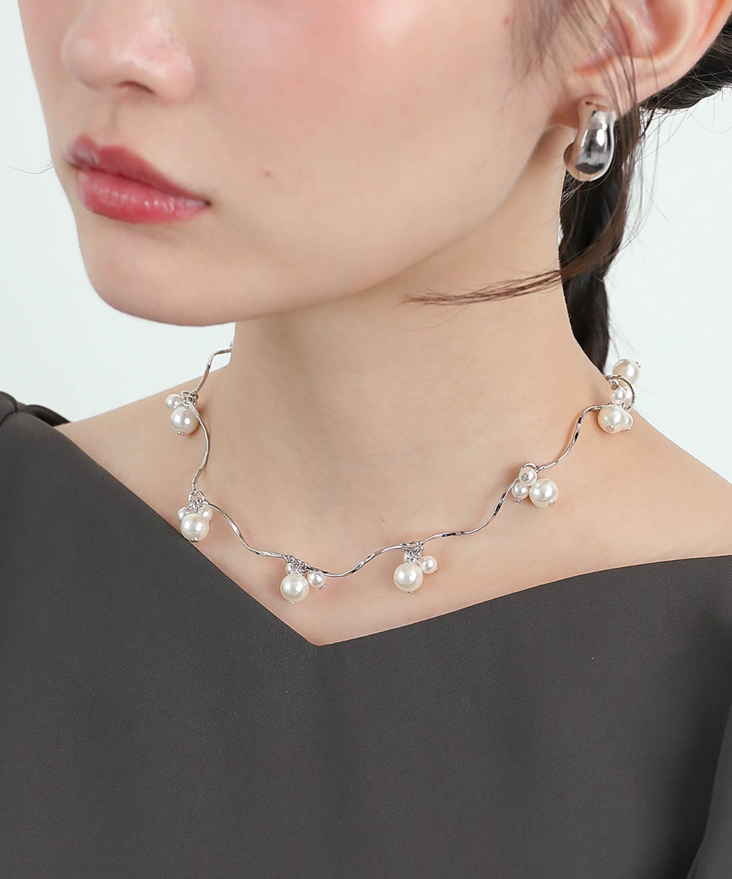 パールポイント ウェーブ ネックレス