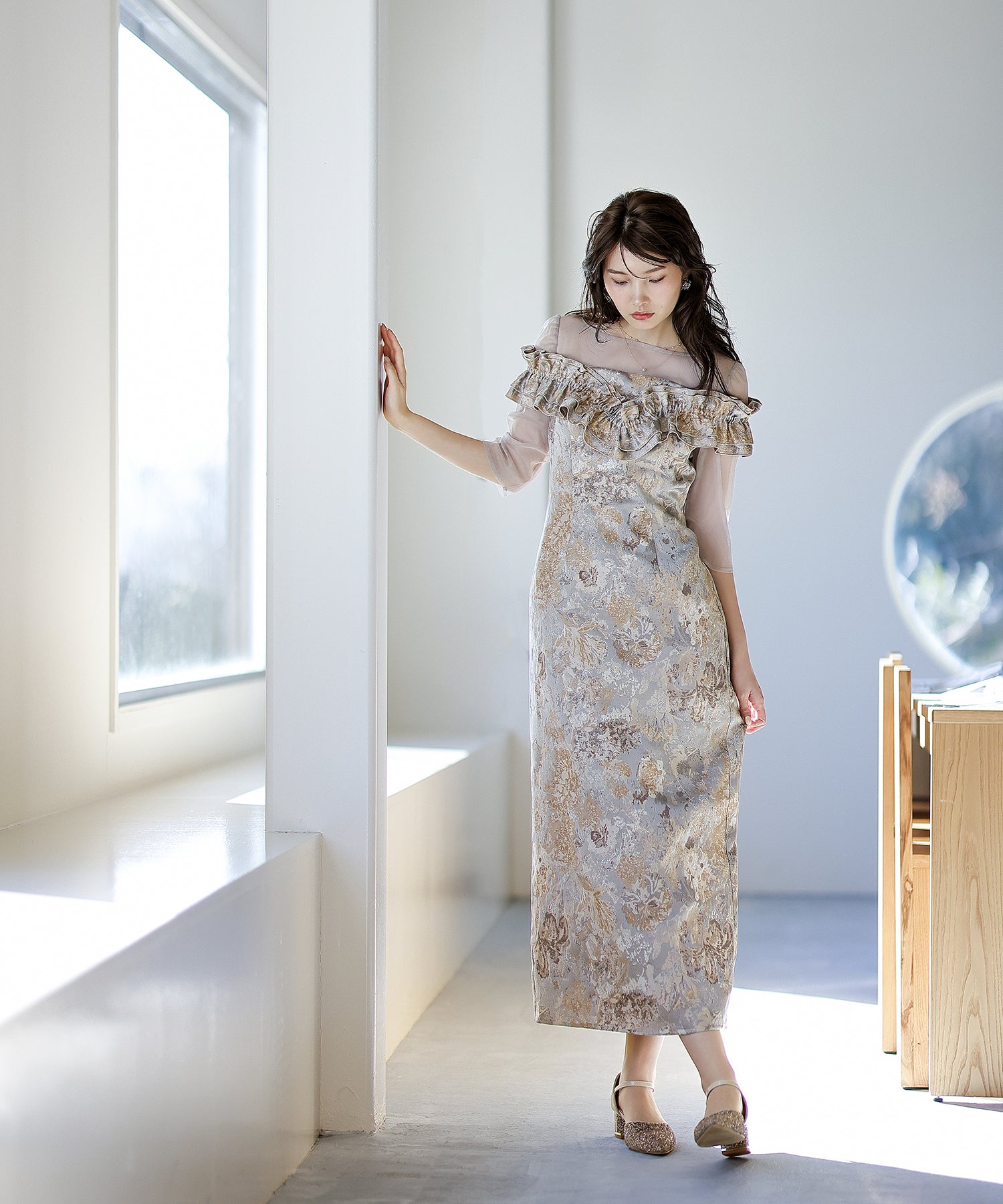 ハートネックフリルジャガードワンピースドレス