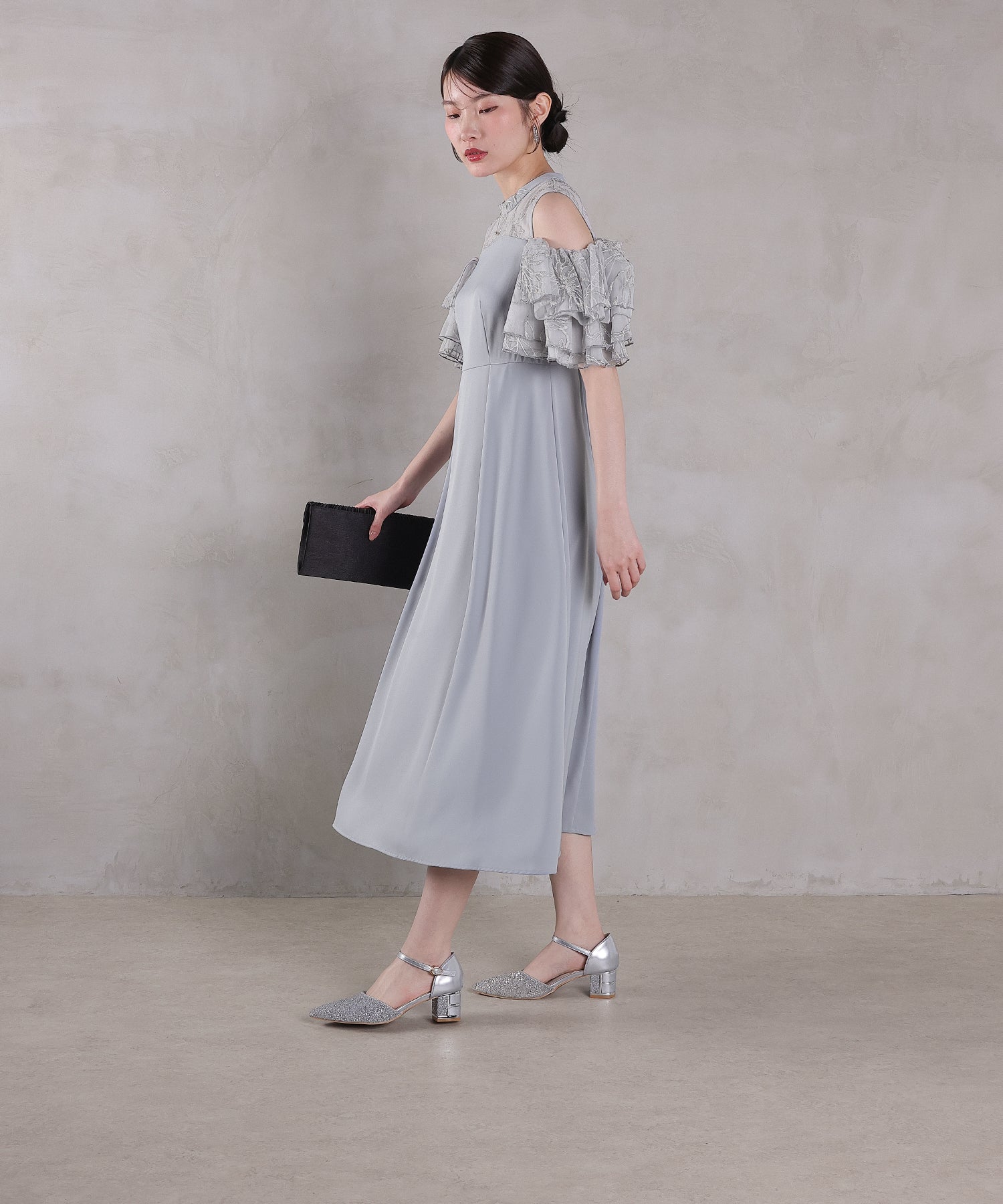 チュールラメ刺繍 オフショル Aラインワンピース ドレス