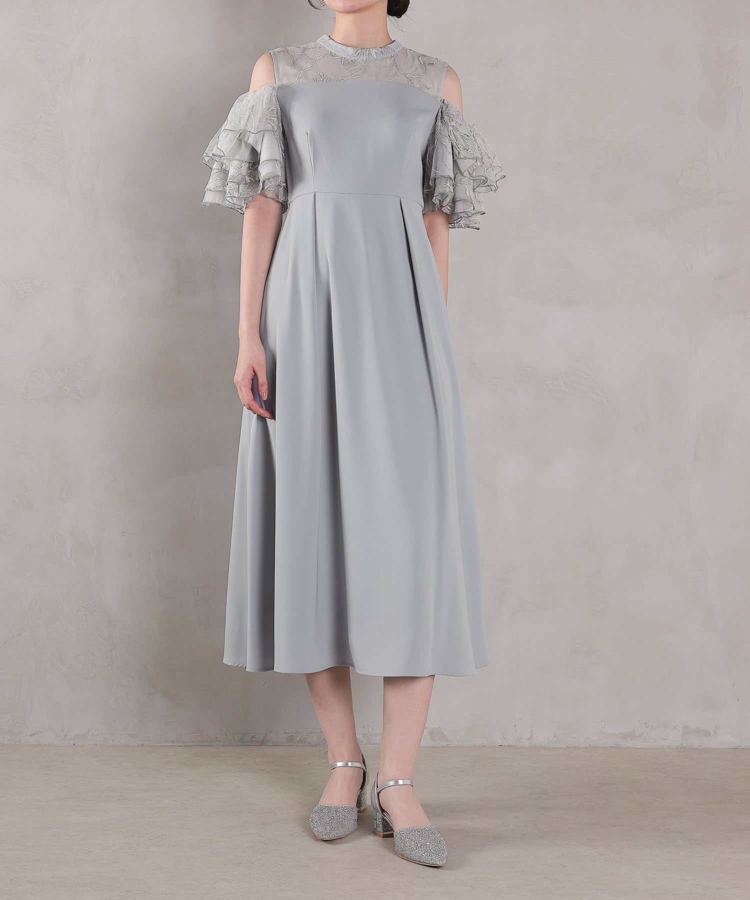 チュールラメ刺繍 オフショル Aラインワンピース ドレス