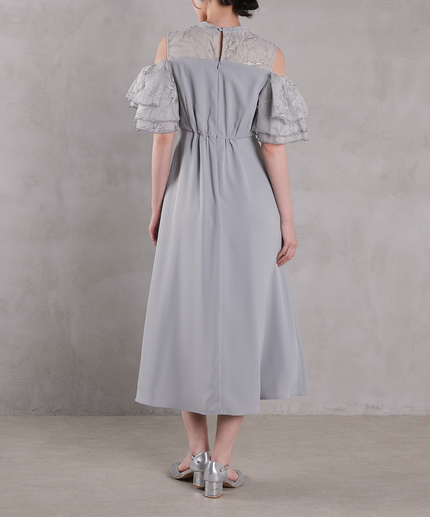 チュールラメ刺繍 オフショル Aラインワンピース ドレス